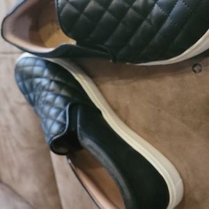 Reese memory foam insole sneaker